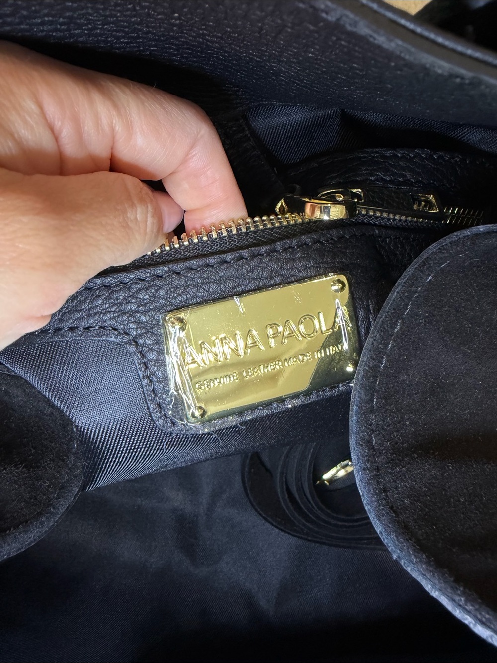 Anna Paola Black Leather Satchel Handbag - Picture 10 of 10